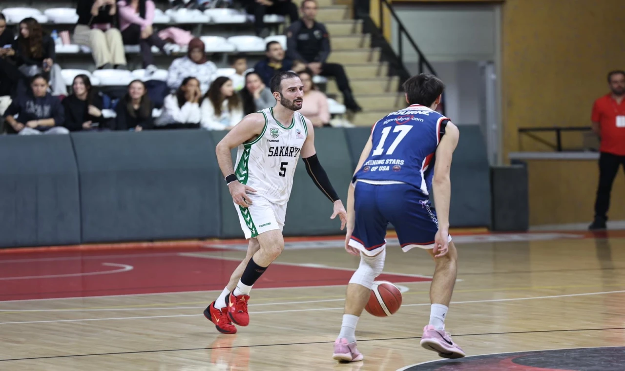 Sakarya Büyükşehir Ankara’da Ego Spor deplasmanına çıkıyor