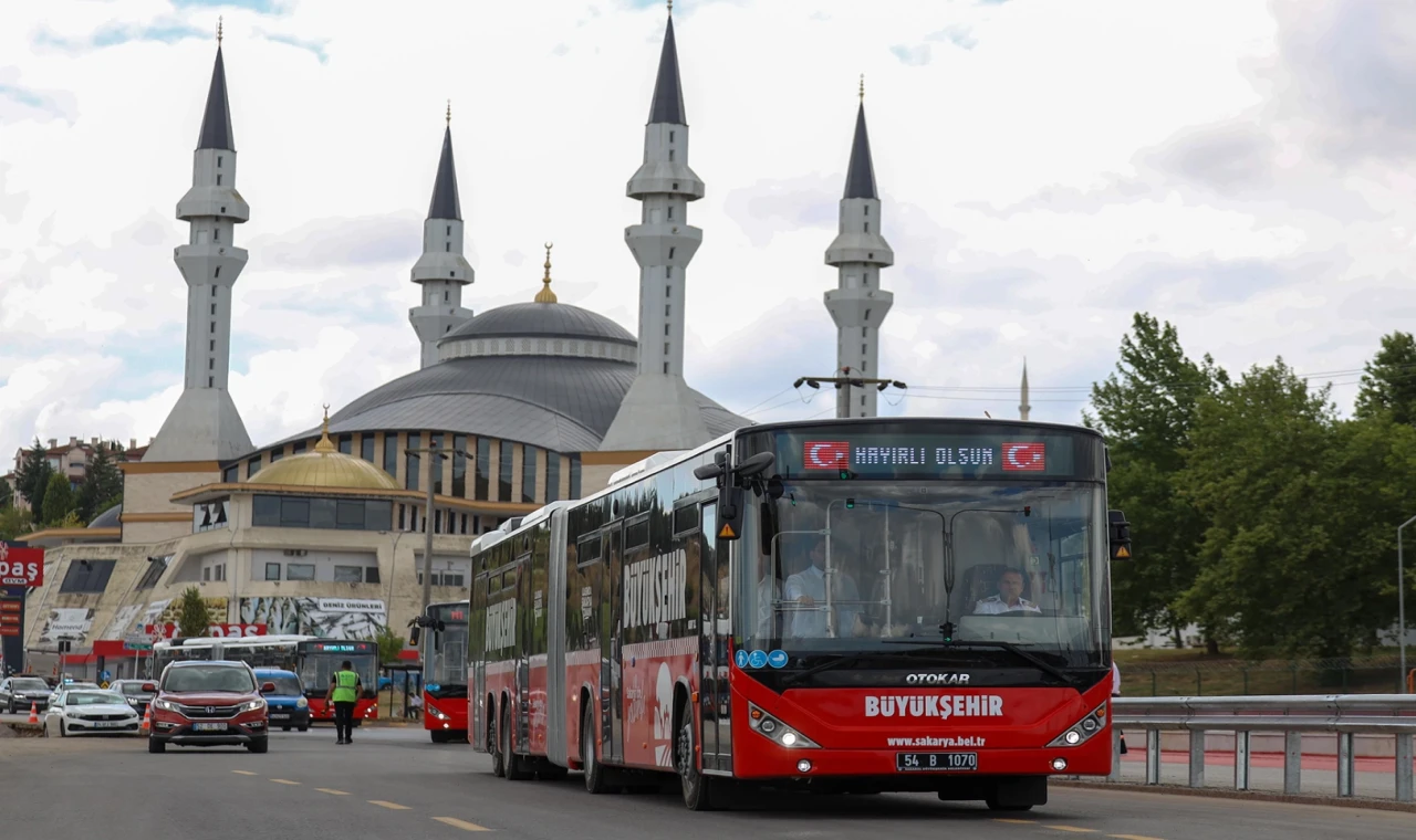 Sakarya’da toplu taşımada öğrencilerin tercihi Büyükşehir... Aylık kullanım verileri açıklandı