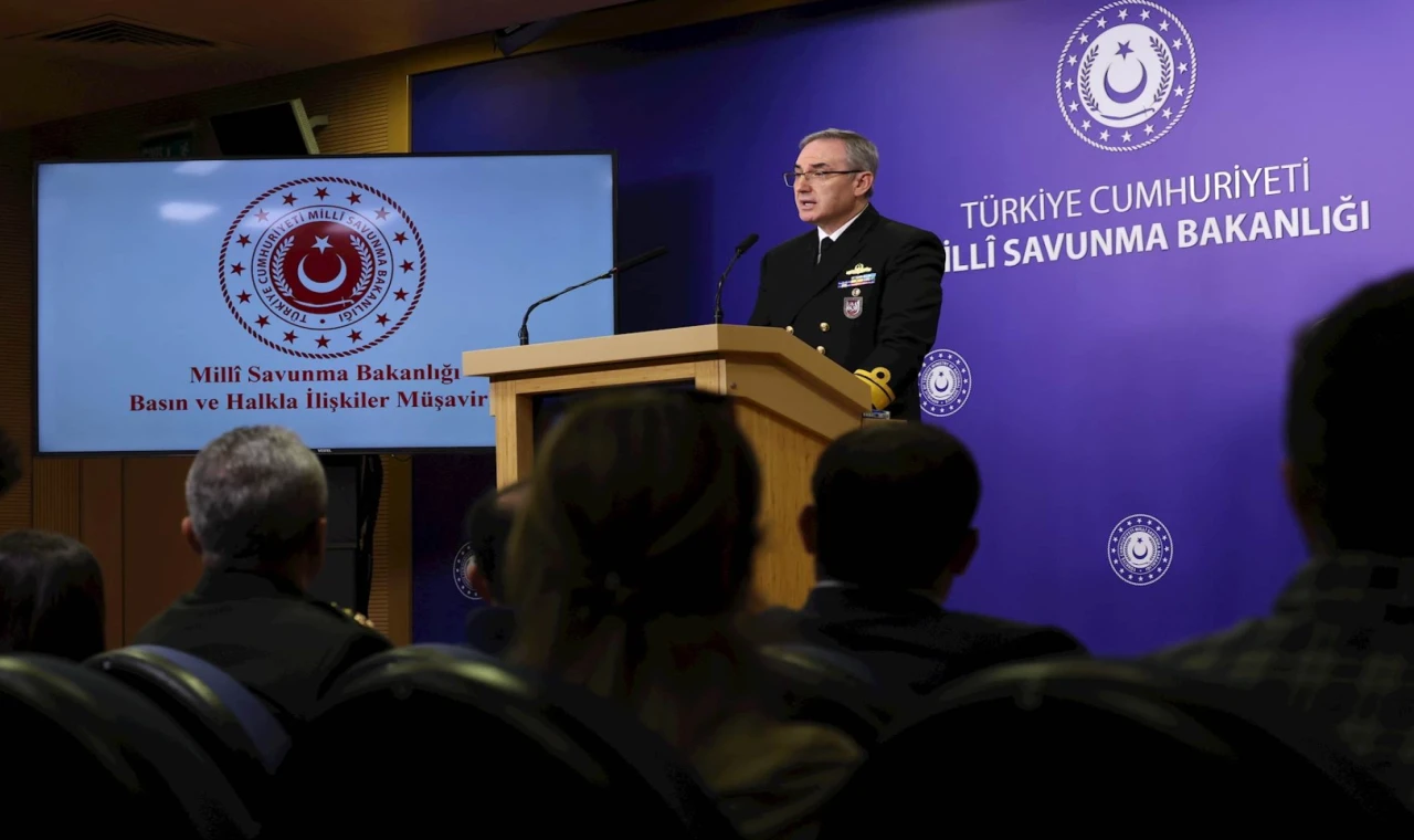 TSK’dan Suriye ve Yunanistan’la eğitim atağı... 49 Suriyeli öğrenci Harp Okulu’nda!