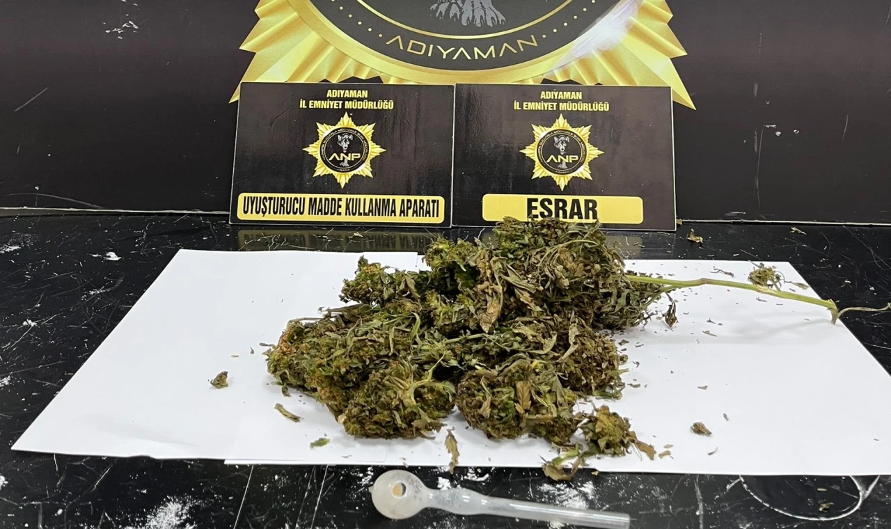 Adıyaman’da klima ünitesine zulalanmış esrar ele geçirildi!