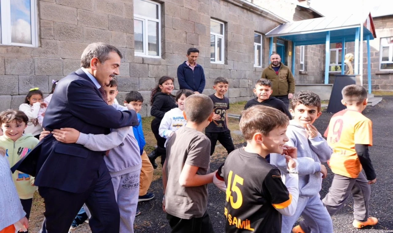 Bakan Tekin’den ’ara tatil’ açıklaması: Henüz verilmiş bir karar yok!