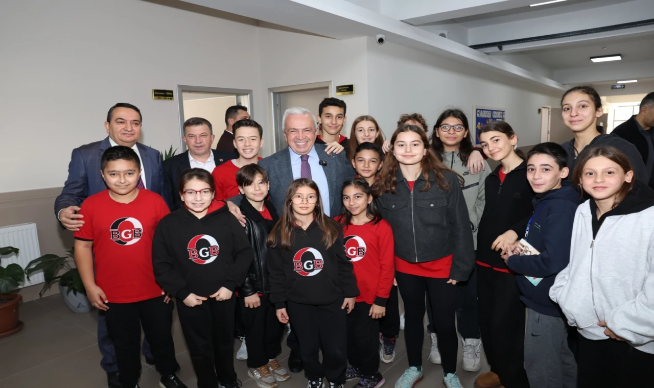 Bursa Nilüfer’de eğitimciler unutulmadı