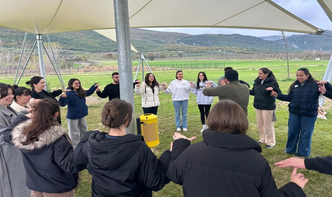 Bursa Nilüfer’de gençler iklim krizini doğada ele aldı