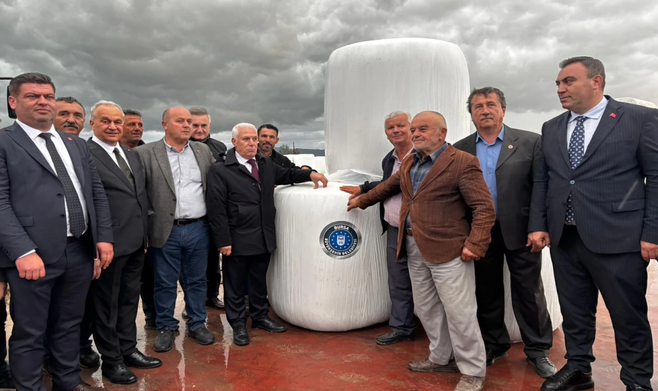 Bursa’da çiftçilere destek sürüyor... Mustafakemalpaşa’da Silaj Paketleme Tesisi açıldı