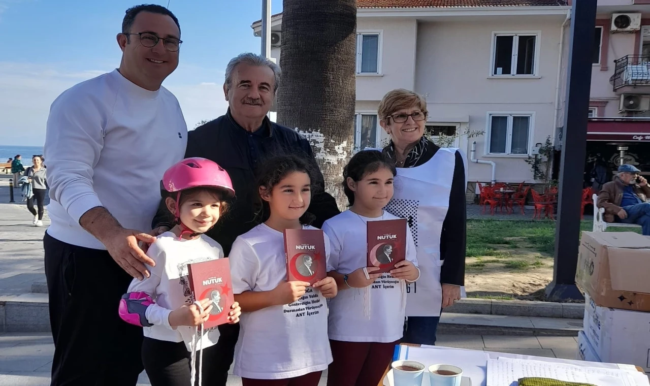 Çocukların Atatürk sevgisine ADD Mudanya’dan Nutuk hediyesi