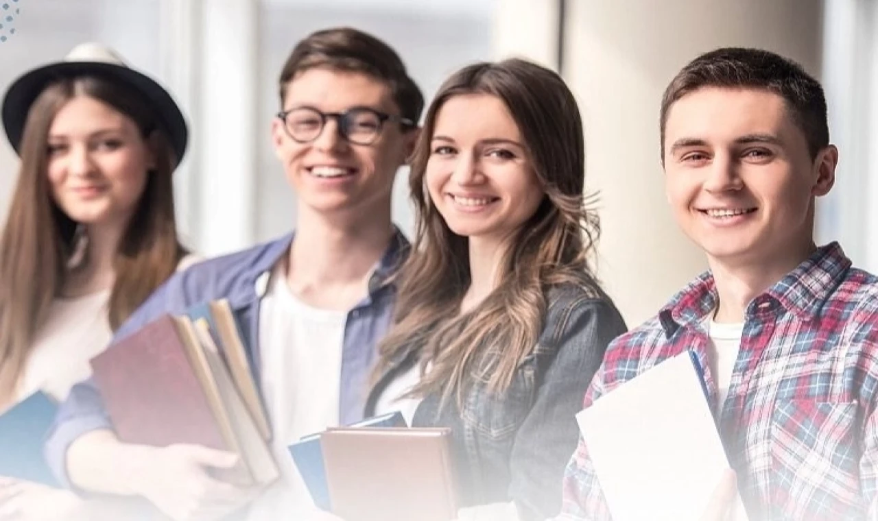 Denizli Büyükşehir’den LGS ve YKS öğrencilerine test kitabı desteği