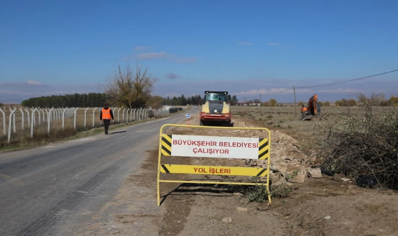 Eskişehir Büyükşehir’den Çifteler’e 30 kilometrelik yol yatırımı