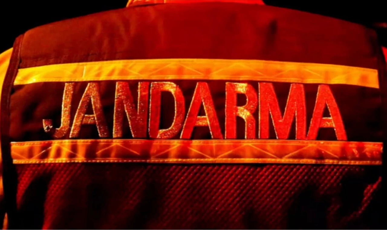 Hakkari ve Ağrı’da tonlarca uyuşturucu!