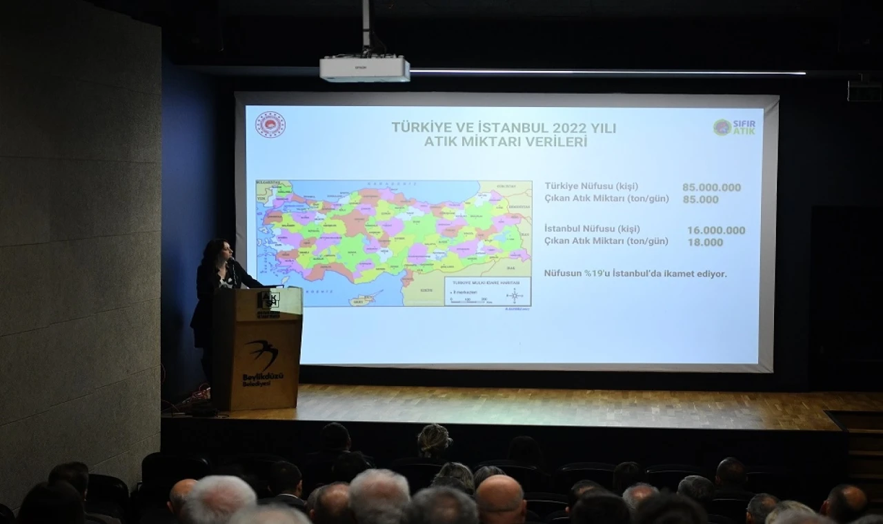 İstanbul Beylikdüzü’nde site yöneticilerine ’sıfır atık’ eğitimi