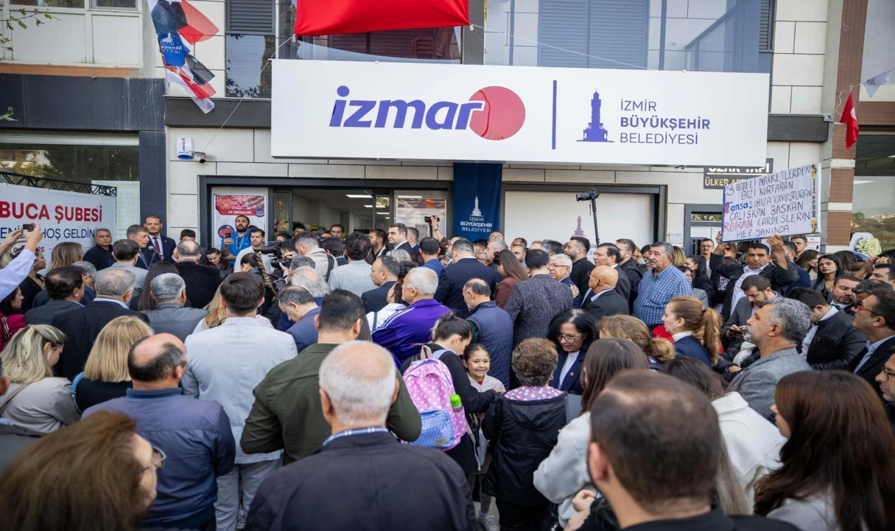 İzmir’de İZMAR’dan iki mağaza daha... Şube sayısı 14’e yükseldi
