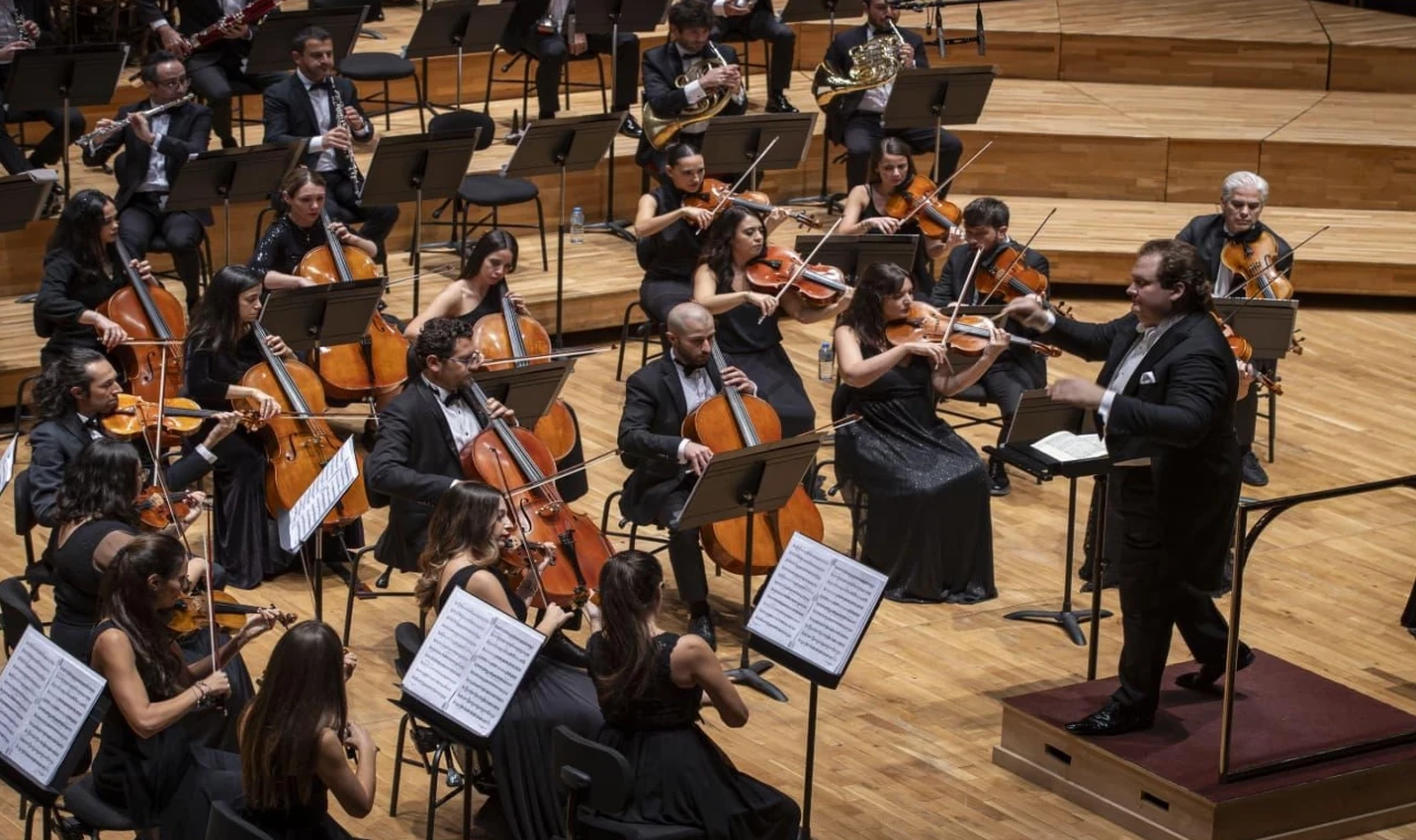 İzmir’de unutulmayacak ’klasik’ gece