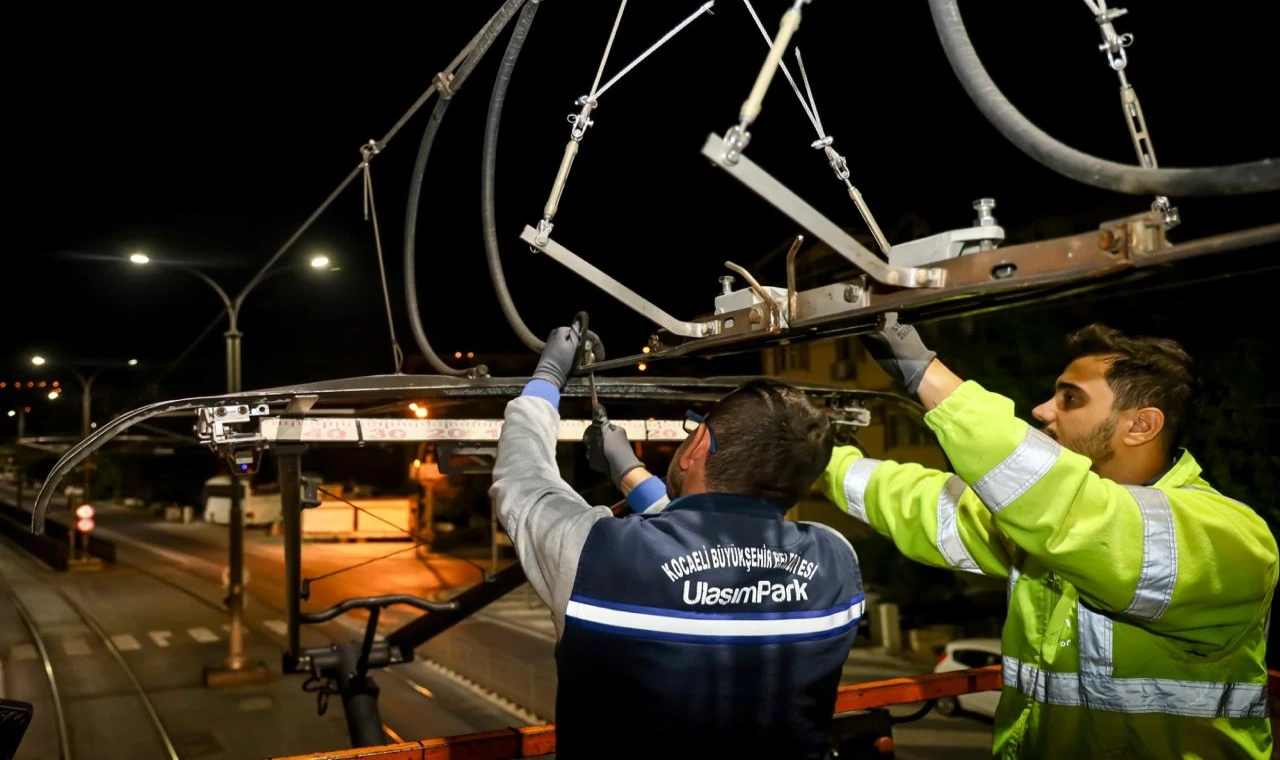 Kocaeli Akçaray Tramvayı’nda 7/24 hizmet