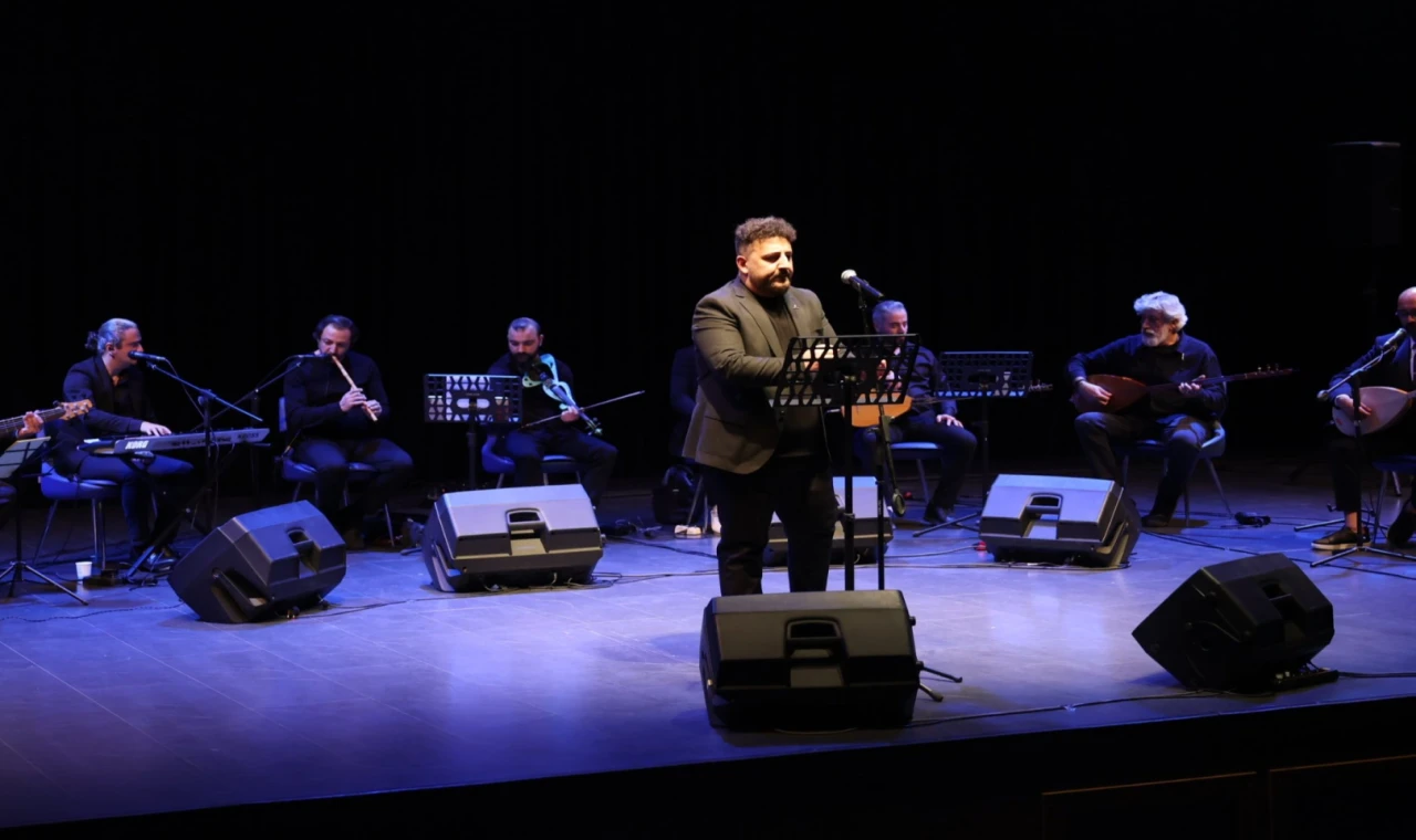 Kocaeli Çayırova’da Öğretmenler Günü’ne özel konser