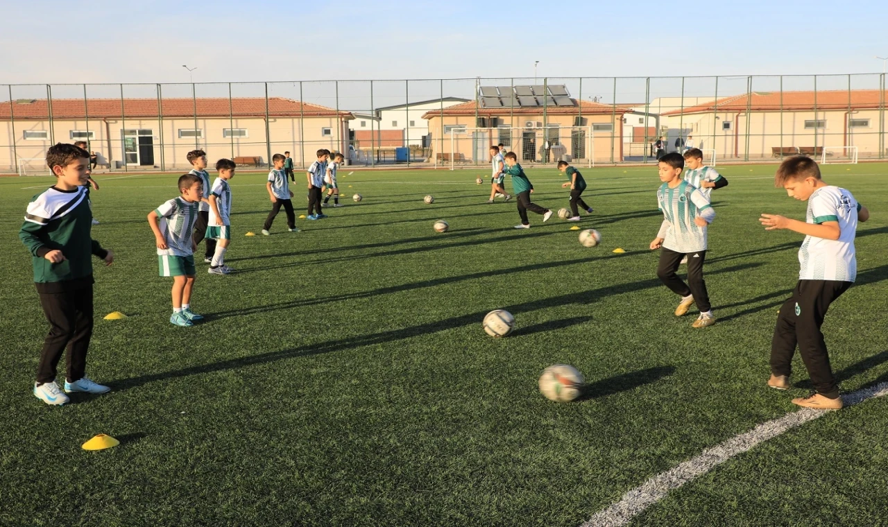 Konya Karatay Belediyespor’da yeni sezona güçlü start