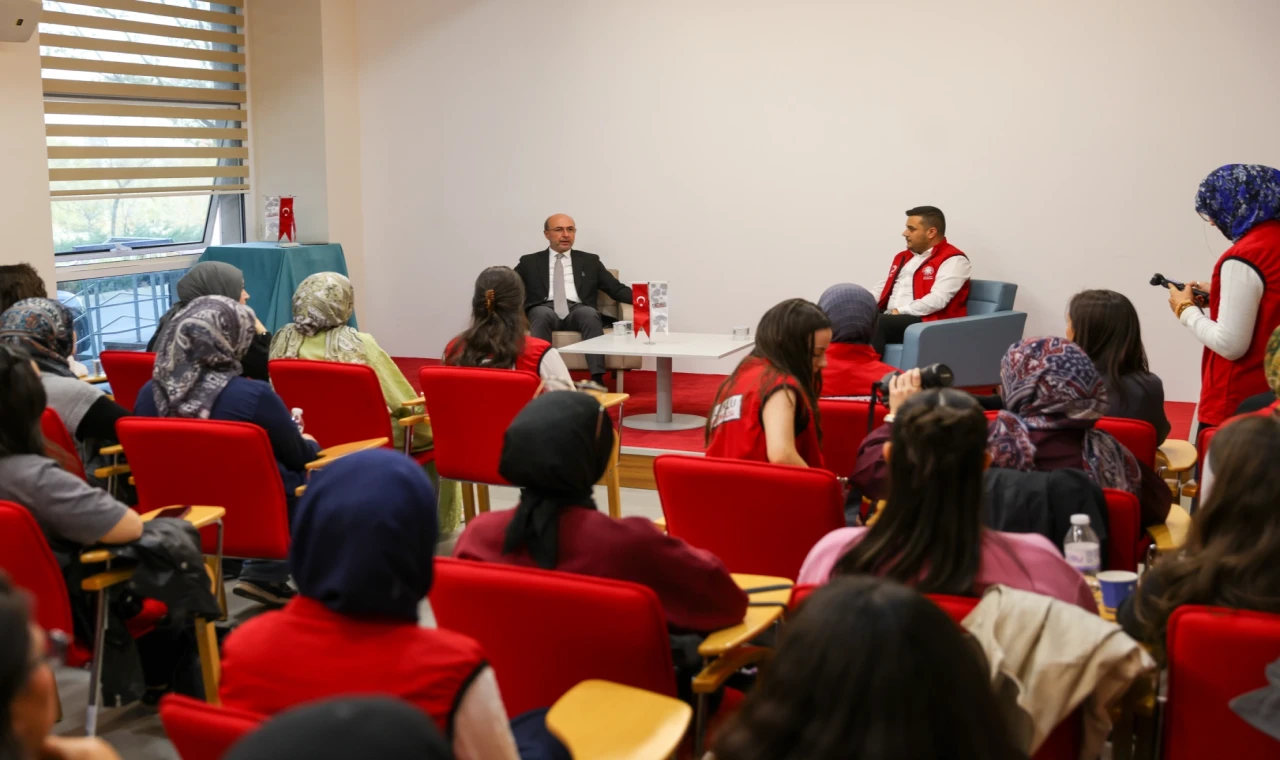 Konya Selçuklu Gençlik Merkezi’ne ziyaret