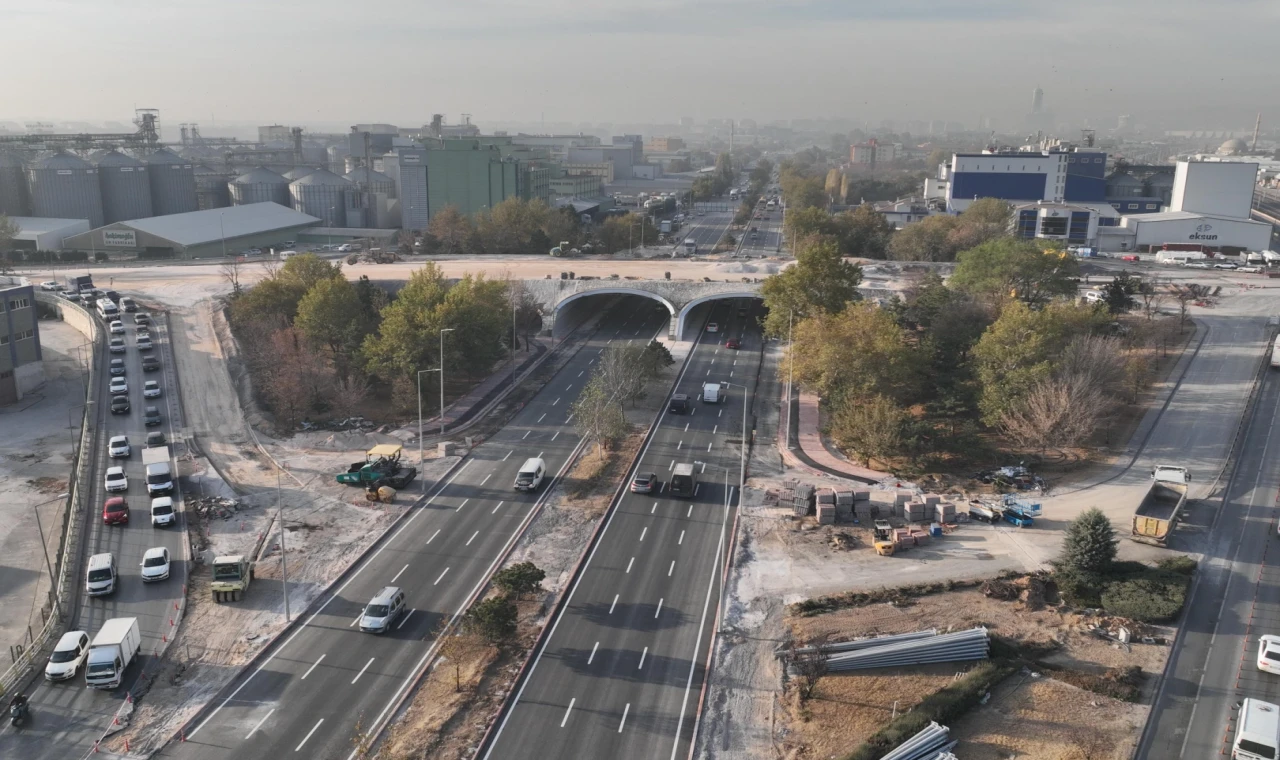 Konya’da Marangozlar Köprülü Kavşağı’nın alt kısmı trafiğe açıldı