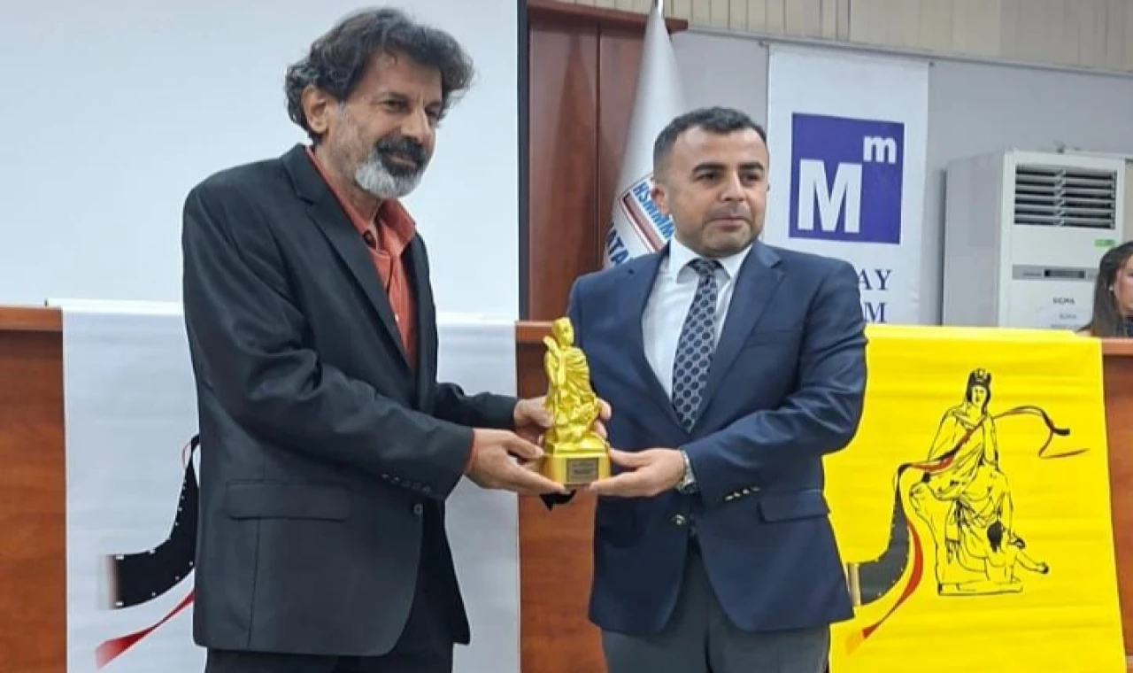 Köşe yazarımız ’necmi cemal’e Antakya Uluslararası Film Festivali’nde onur ödülü