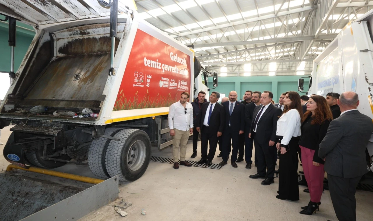 Manisa Yunusemre’de katı atıktan ayda 45 bin kilometre tasarruf