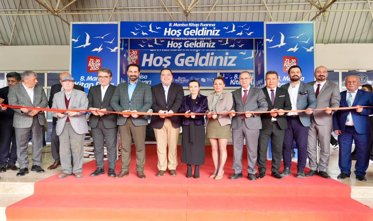 Manisa’da kitapla 8’inci buluşma