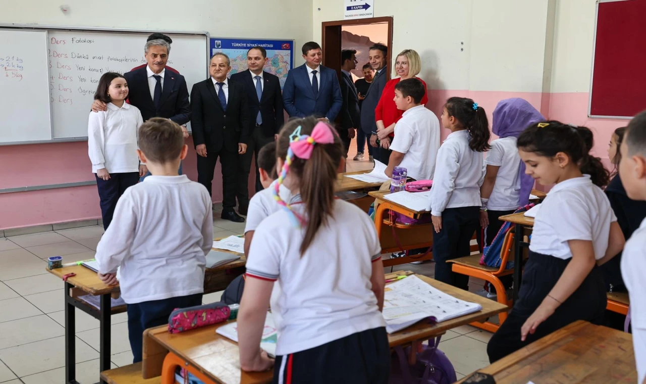 Minik Ravza arkadaşlarına verdiği ’Yusuf Alemdar’ı getireceğim sözünü tuttu