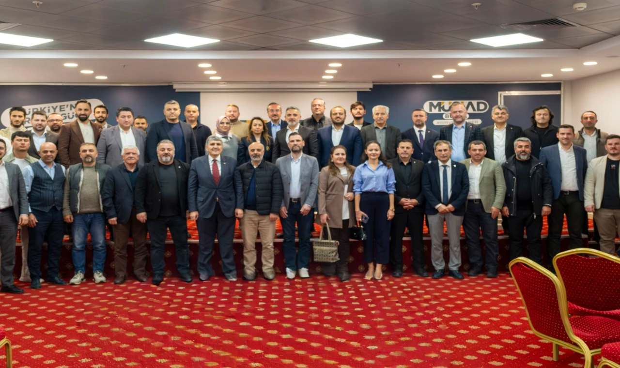 MÜSİAD Bursa’da ’Müstakil Düşünceler Zirvesi’nde küresel beklentiler