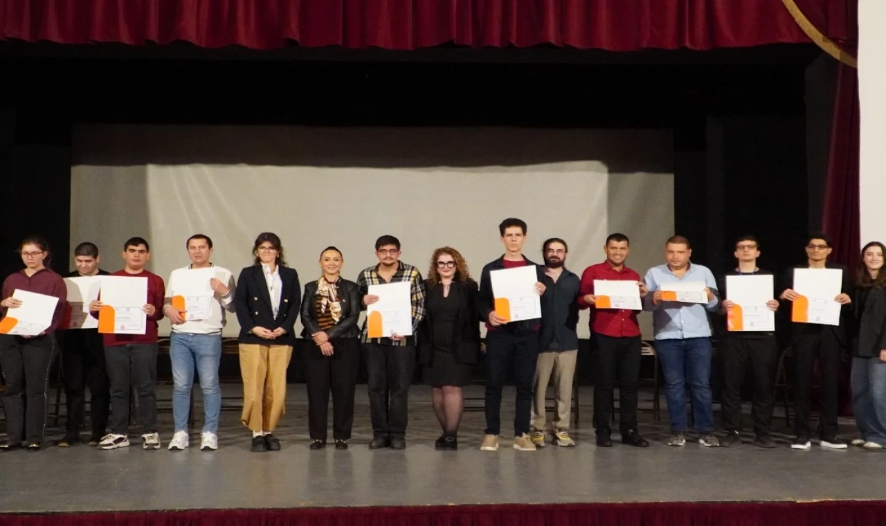 Nöroçeşitli gençler iş hayatına hazırlanıyor