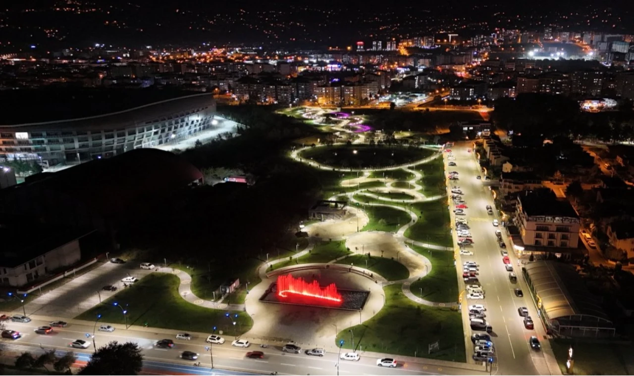 Ordu’da Durugöl, gece görünümüyle hayran bırakıyor