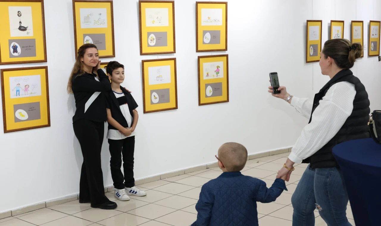 Rıfat Ilgaz’ın ’Öksüz Civciv’i çocukların çizimleriyle hayat buldu