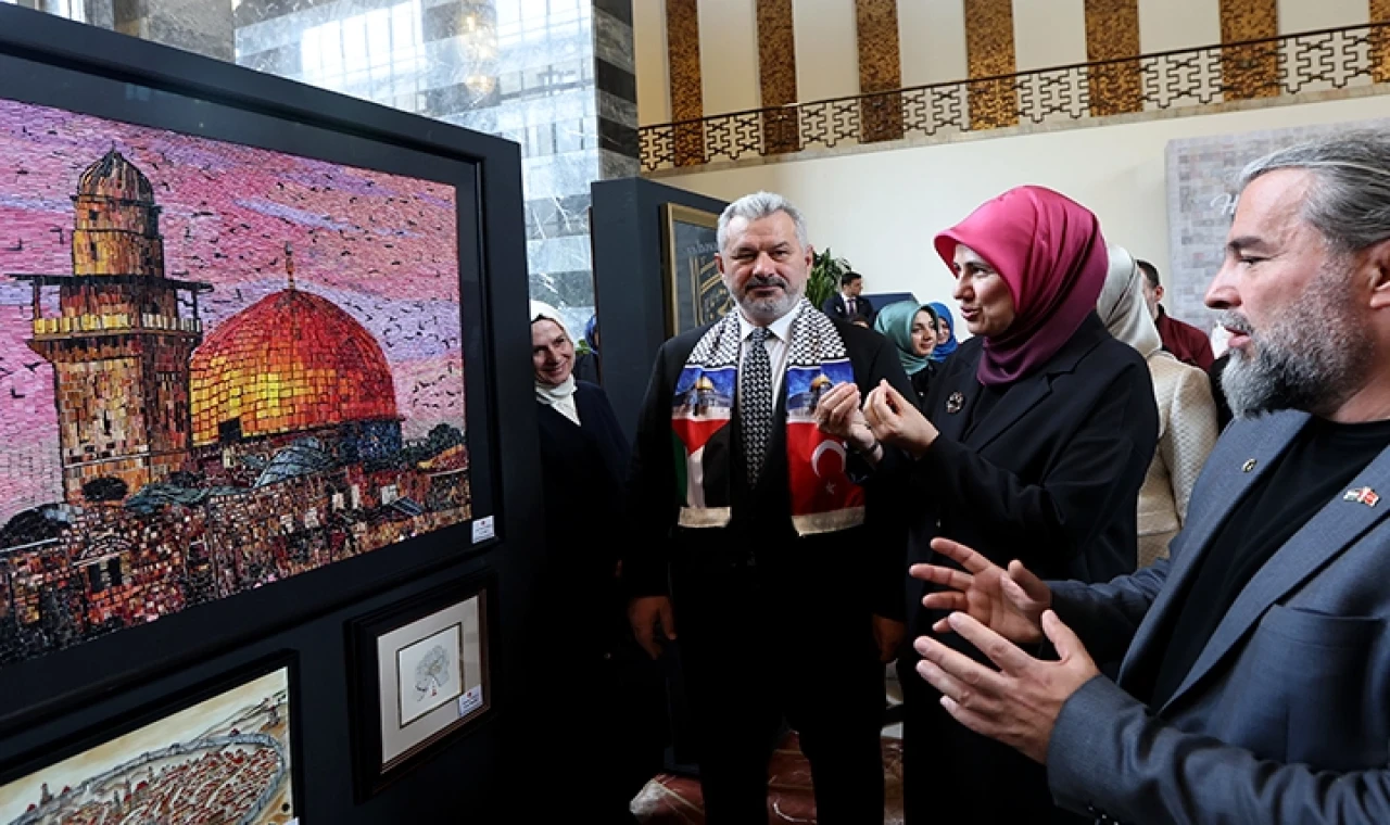 TBMM’de Gazze’ye destek sergisi ”Hilalin Işığında” açıldı