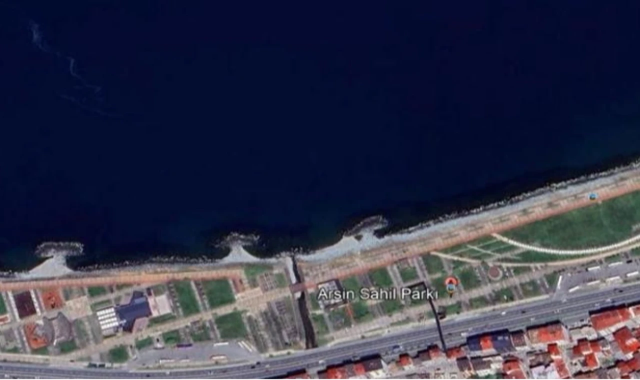 Trabzon’da Arsin Sahil Parkı yenileniyor