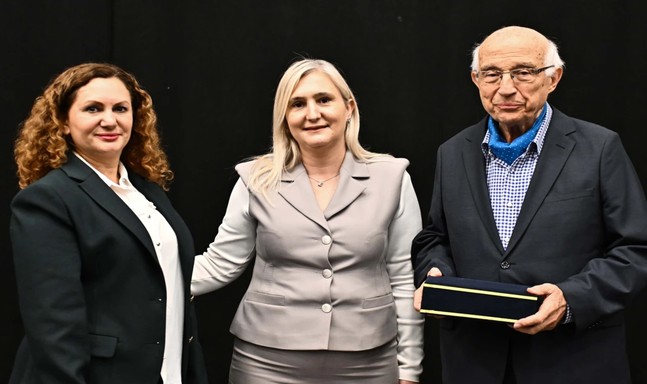 Antalya Muratpaşa’da yaygınlaşan hastalıktan korunma yollarına dikkat çekildi