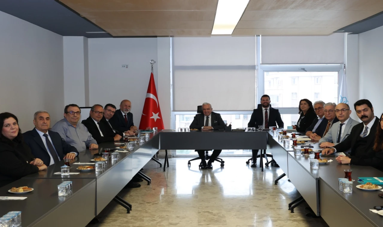 Bursa Nilüfer’de Başkan Özdemir sanayi bölgeleri temsilcileriyle buluştu