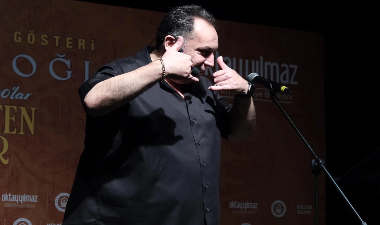 Bursa Yıldırım’da nostalji ve kahkaha dolu gece