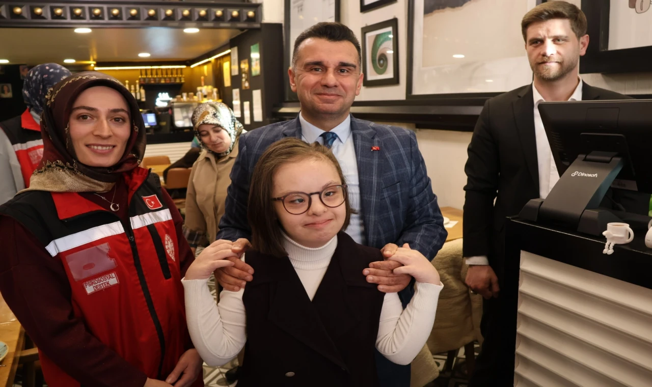 Erzurum’da Aile ve Sosyal Hizmetler’den ’sevgi köprüsü’ bağı