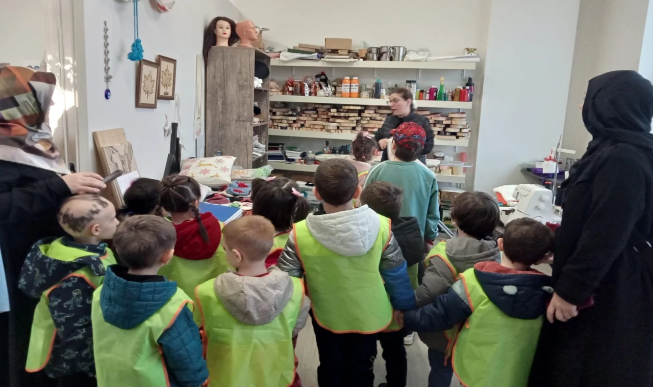 İZGİM, minikleri Çocuk Kütüphanesi’nde ağırladı