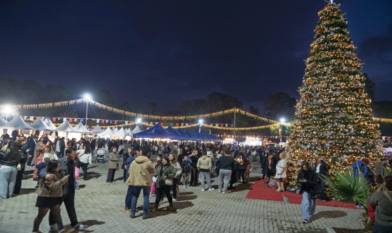 İzmir’de Yeni Yıl Festivali’ne ilgi yoğun
