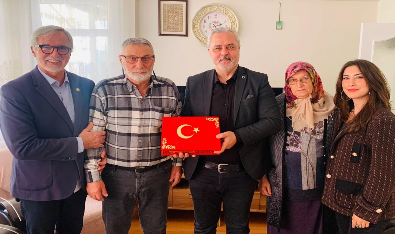 İzmit Derince’de Kıbrıs gazilerine anlamlı ziyaret