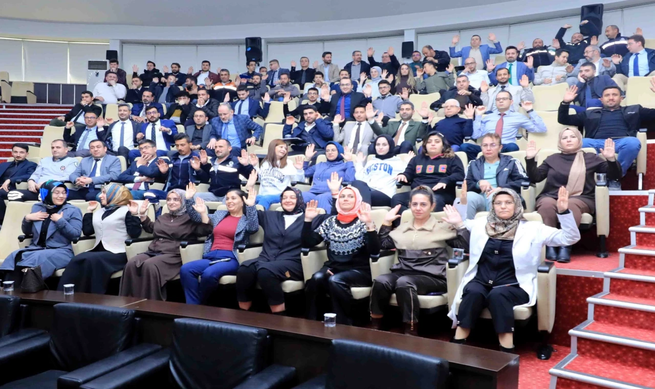 Konya Karatay’da personel için ’Ergonomi’ eğitimi düzenlendi