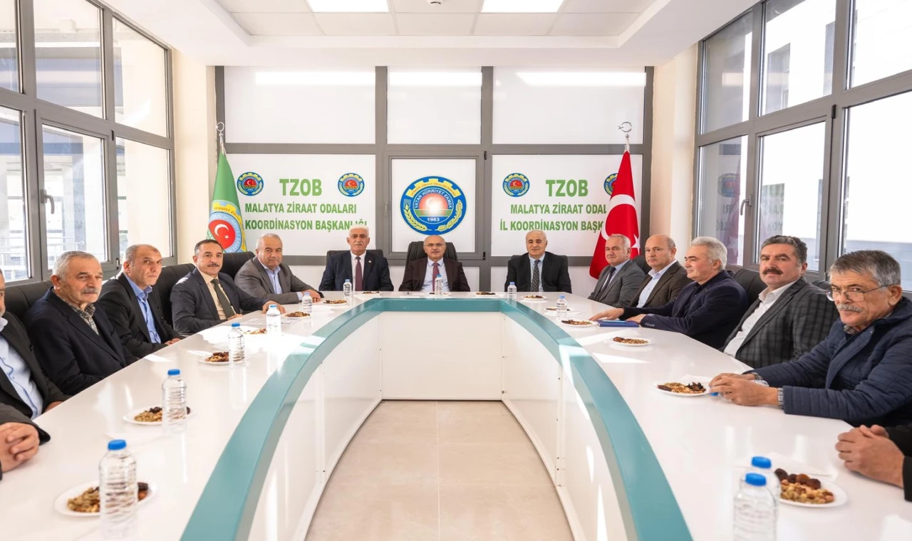 Malatya’da Başkan Sami Er’den üreticilere destek mesajı