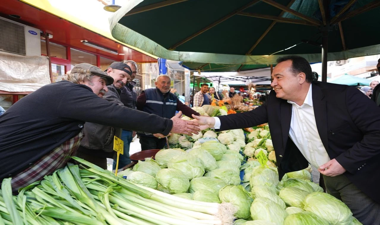 Manisa Büyükşehir’den Karaköy Pazarı ziyareti
