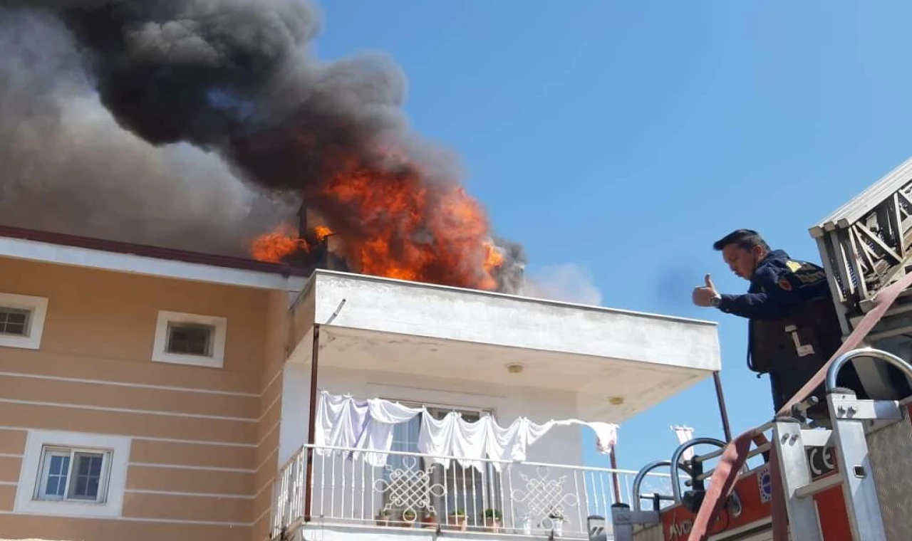 Muğla İtfaiyesi baca yangınlarına karşı uyardı... Hasarlı bacalar büyük risk taşıyor