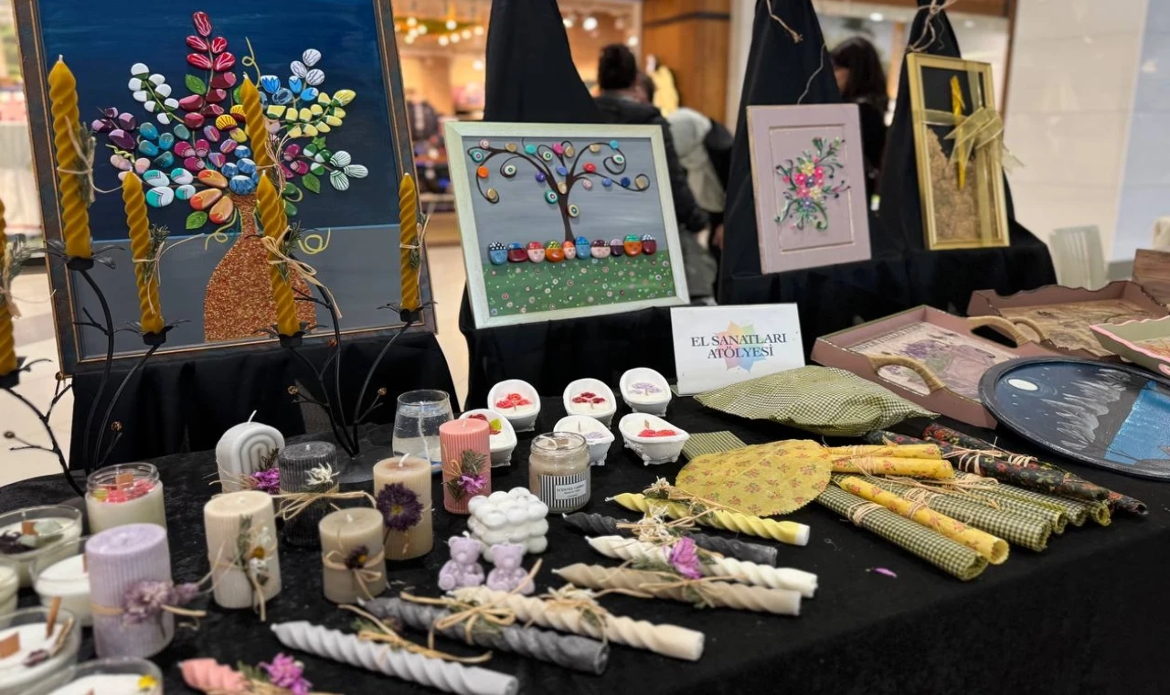 Sakarya’da Engelsiz Hobi Atölyesi ürünleri ilgi gördü