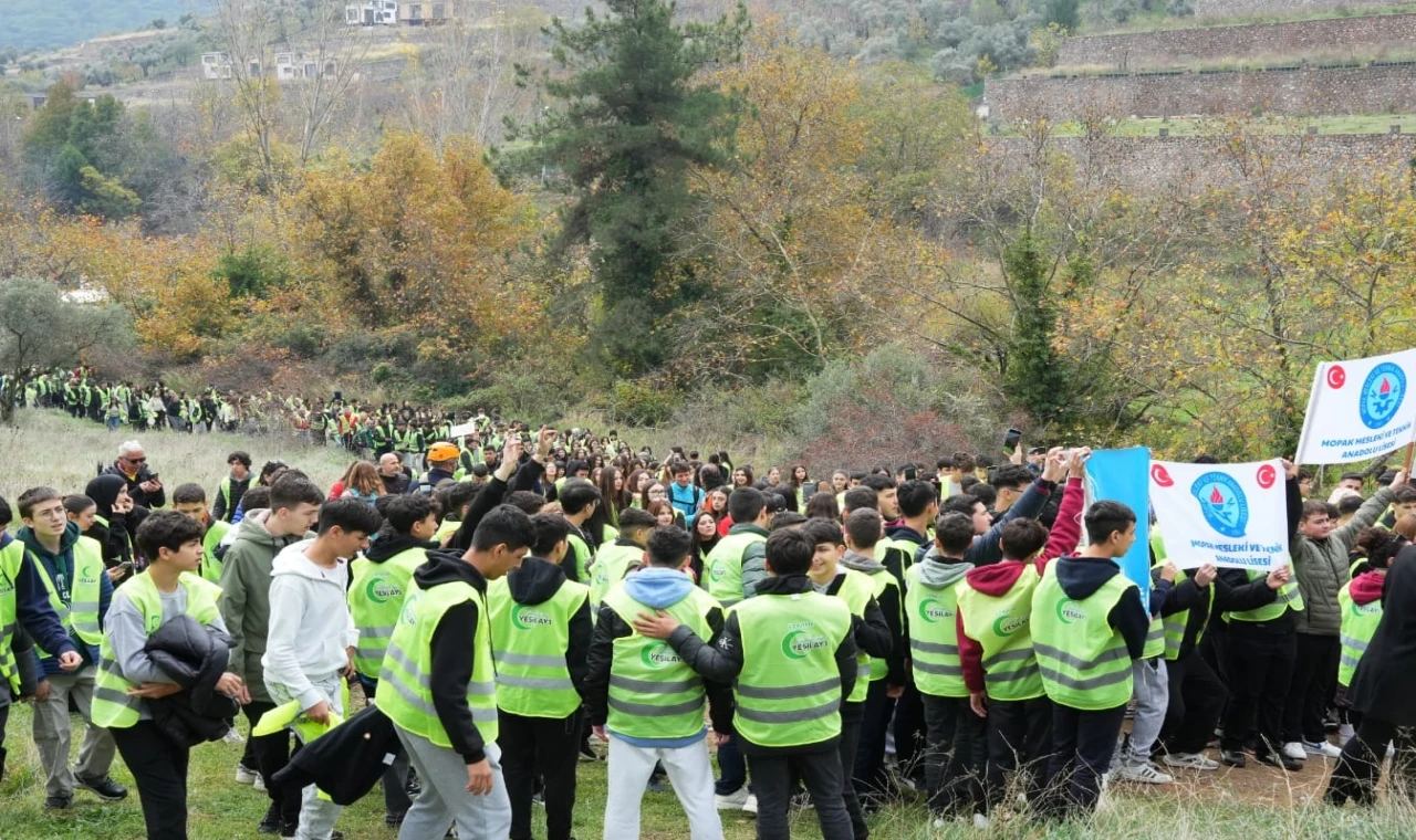 Yeşilay’dan yeşil İzmir adımı