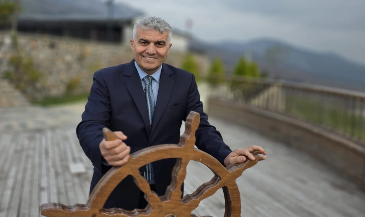 Bursa Gürsu esnafında ’değişim’ seferberliği... Cuma Tüysüz, Gürsu esnafının yeni umudu