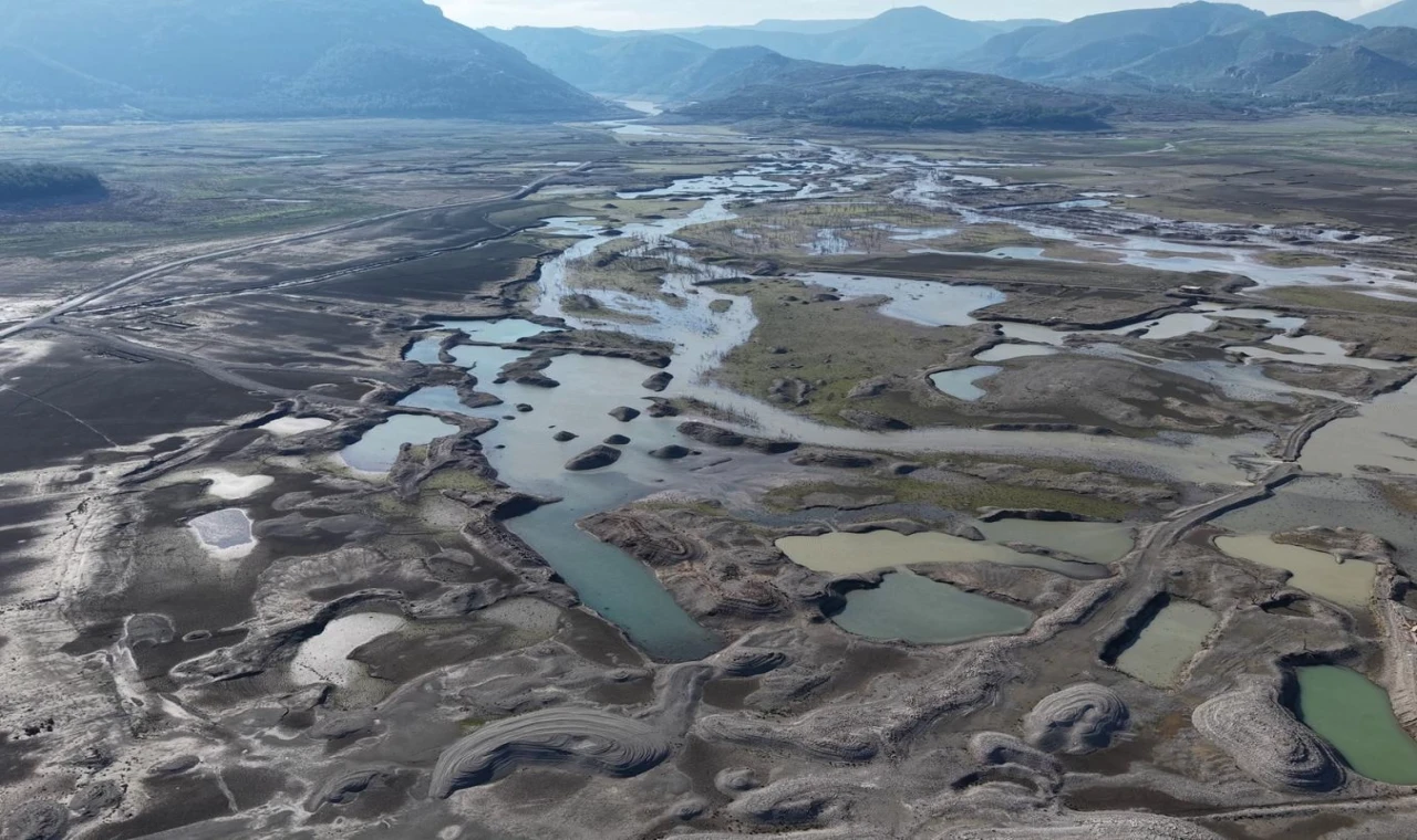 İzmir’de susuzluğa karşı üç aşamalı plan