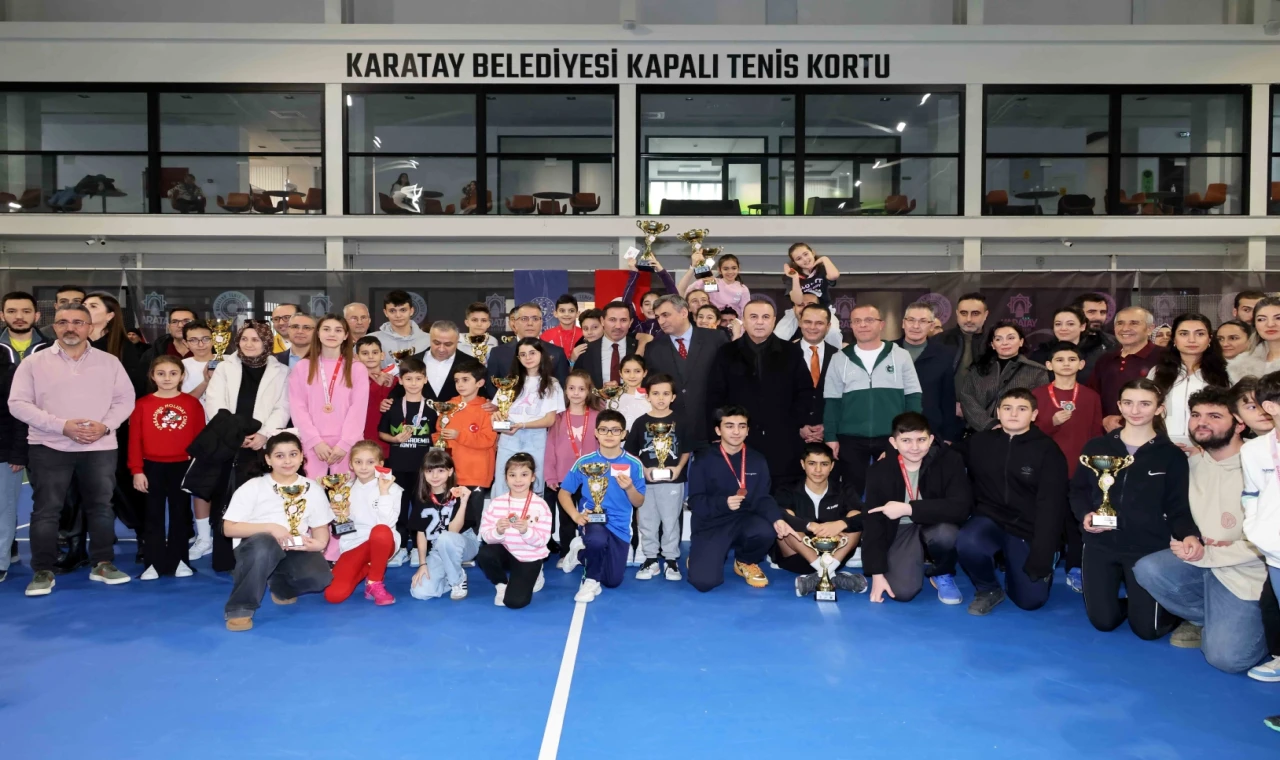 Konya Karatay’da tenis heyecanı ödülle taçlandı