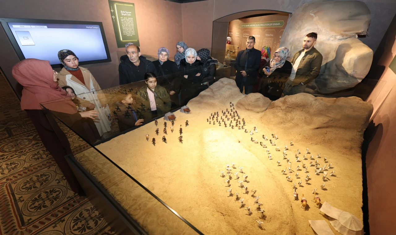 Konya’da Siyer Sergisi’ne yoğun ilgi
