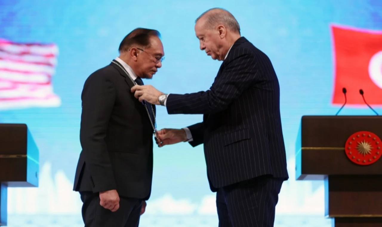 Malezya Başbakanı’na Cumhuriyet Nişanı