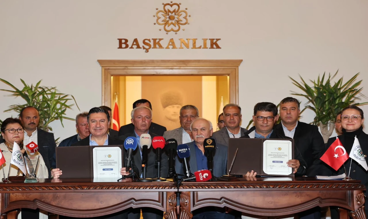 Muğla’da süt üreticilerine soğuk zincir ve yem desteği