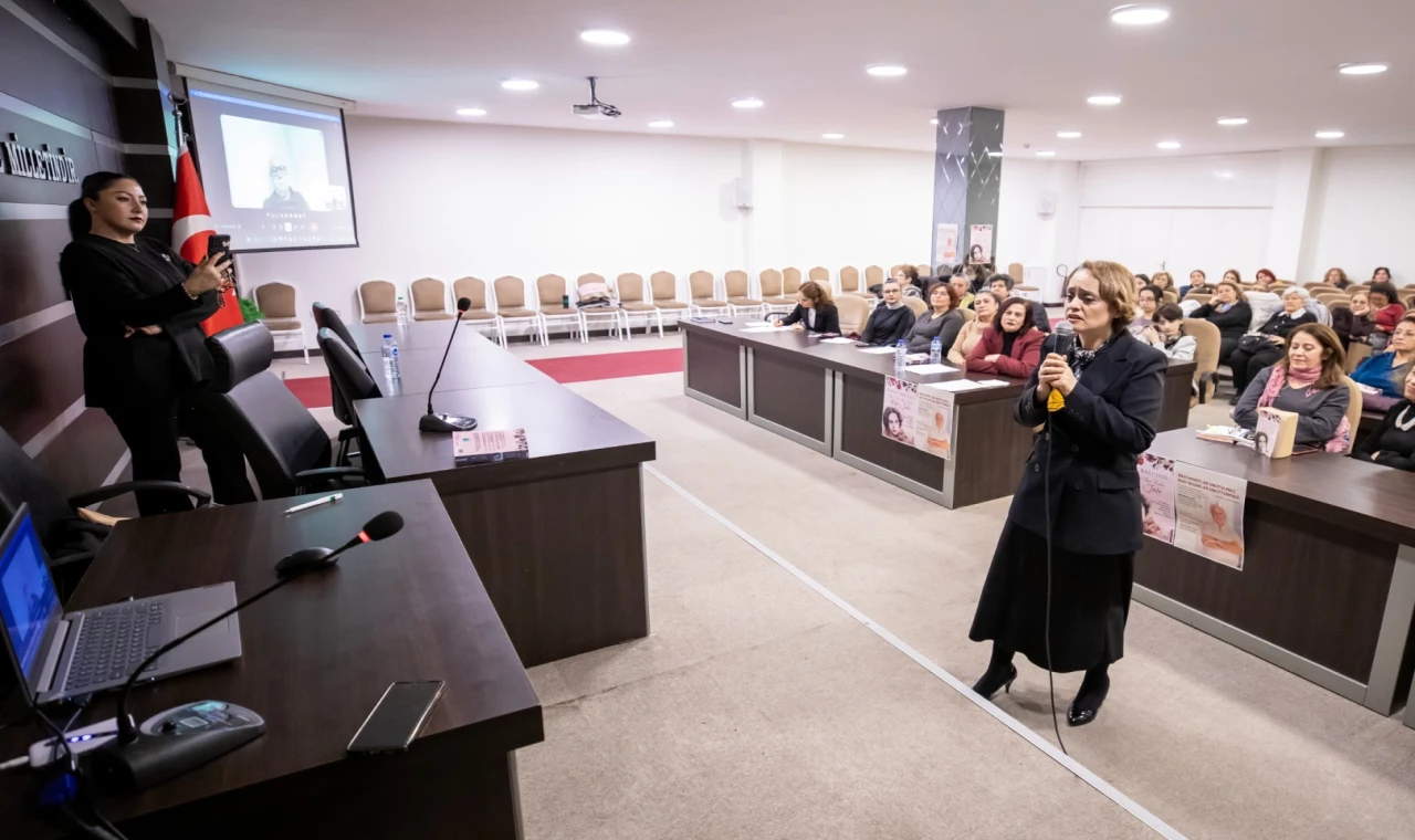 Narlıdereli edebiyatseverler Osman Balcıgil’i ağırladı